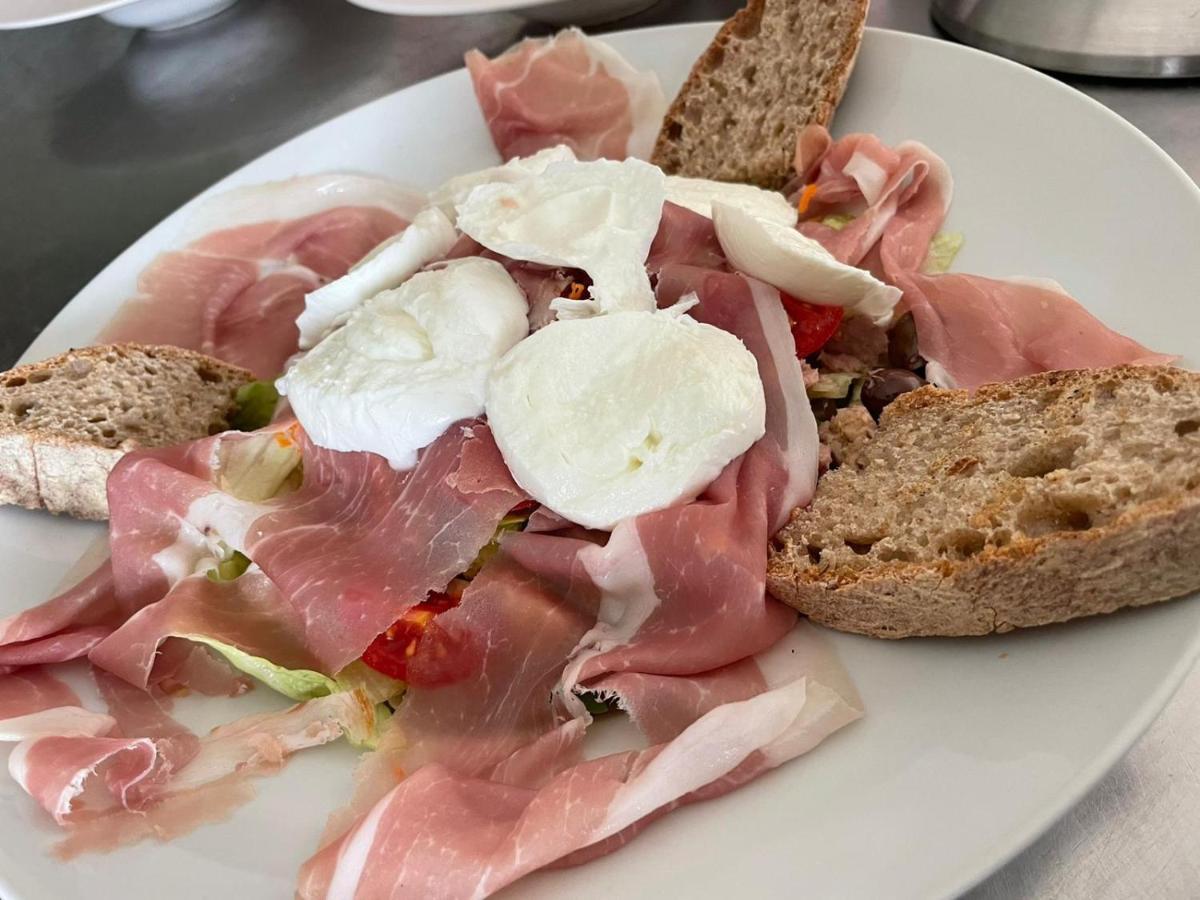 B&B Tenuta San Michele Capaccio ภายนอก รูปภาพ