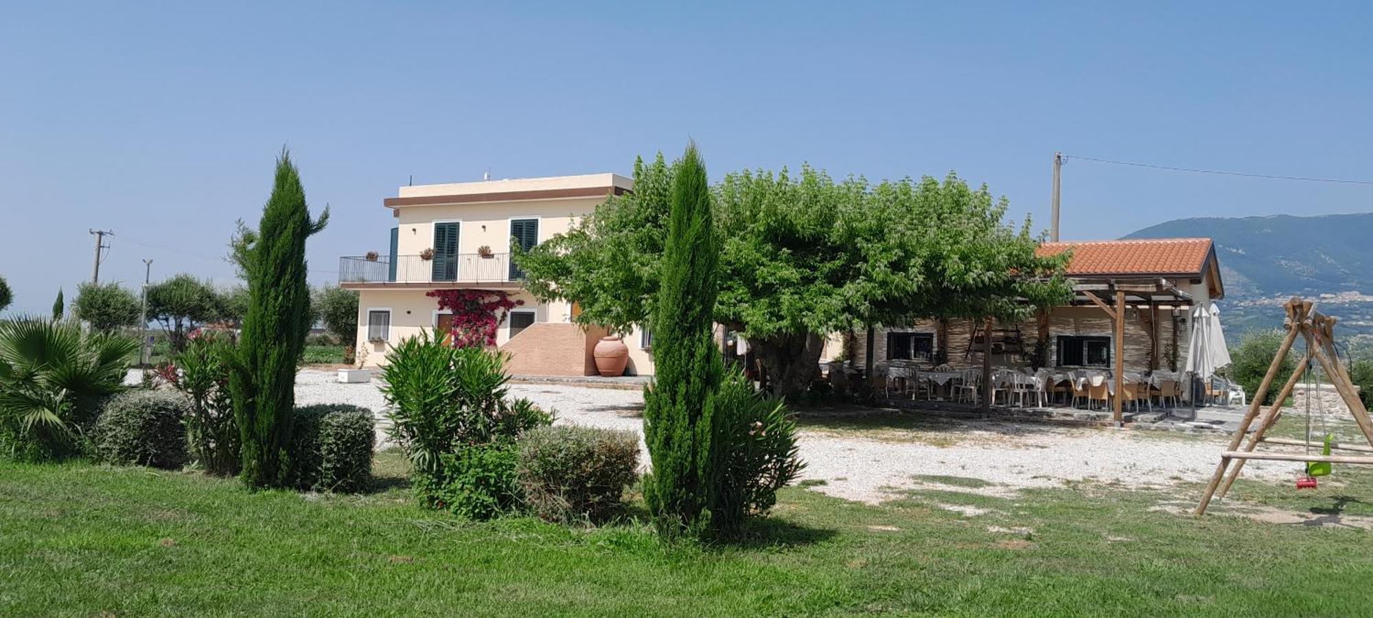 B&B Tenuta San Michele Capaccio ภายนอก รูปภาพ